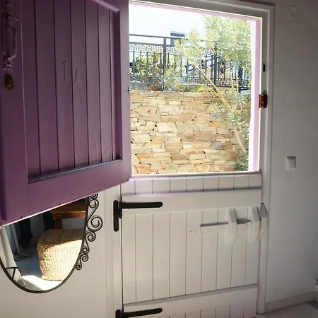 Orkos Seaside Studio Apartman Mikrí Vígla